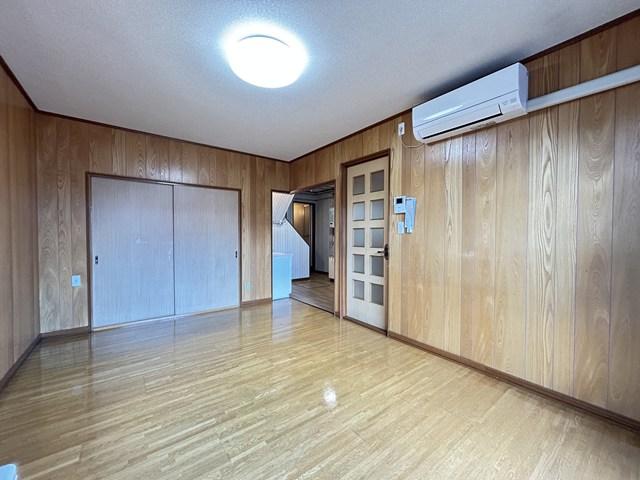 居室・リビング　リビング２