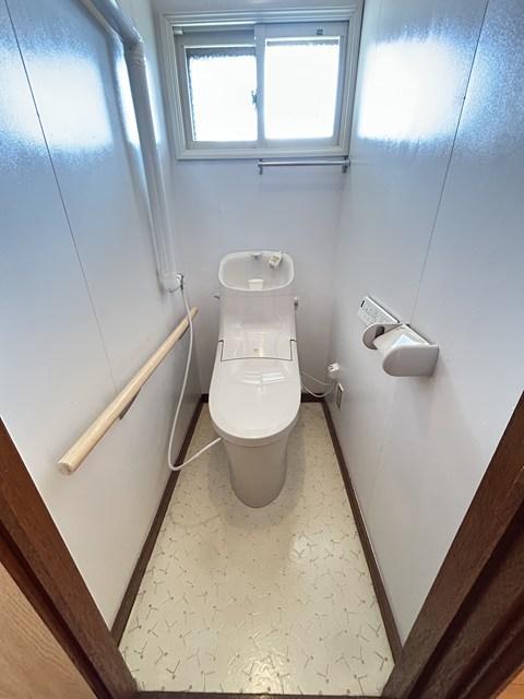 トイレ　トイレ