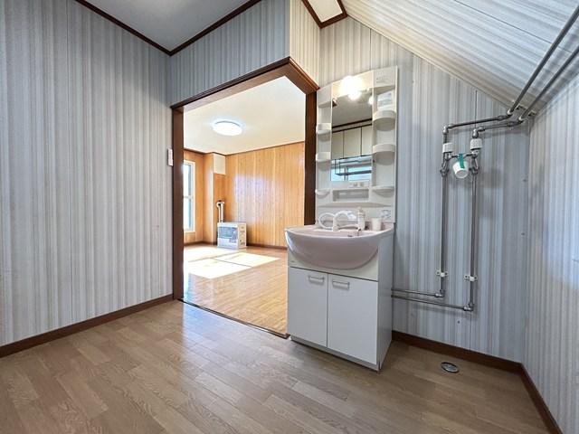 洗面設備　洗面・脱衣