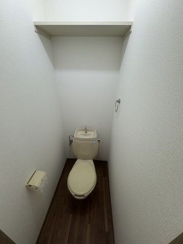 トイレ　トイレ