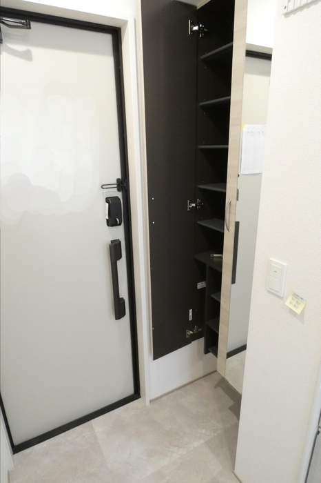 玄関　玄関収納