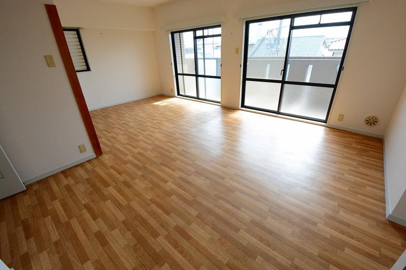 居室・リビング　１４帖のLDKです♪