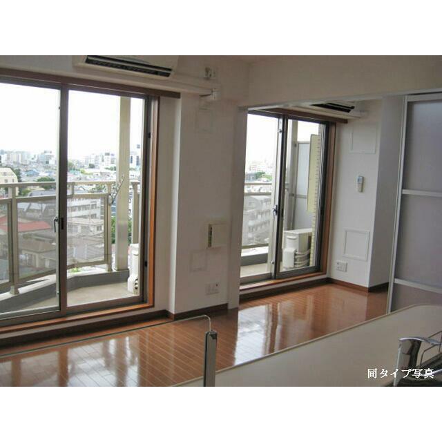 居室・リビング　※同間取り参考写真※