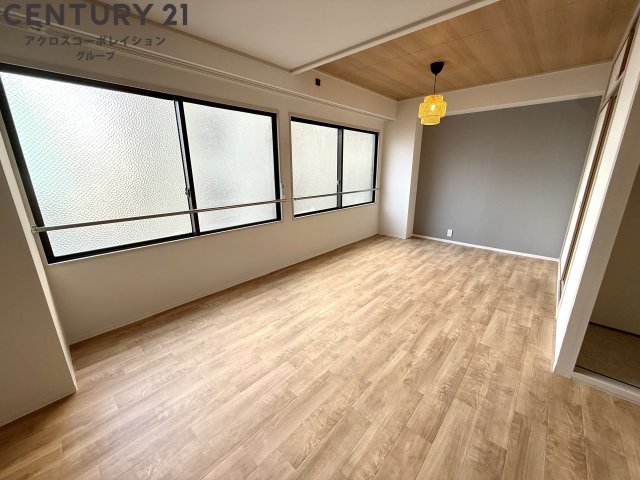 居室・リビング　エアコン付きです