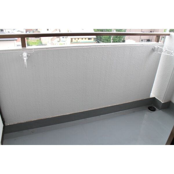 バルコニー　別室の参考写真です。※現況優先