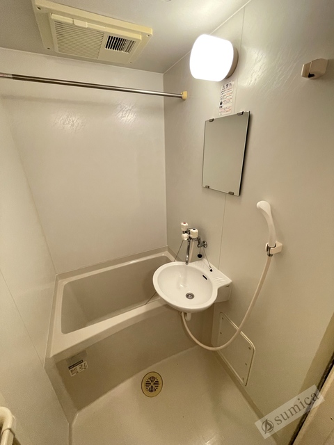 バス・シャワールーム　あったかお風呂、ひんやりお風呂、洗濯物も乾かせる浴室暖房乾燥