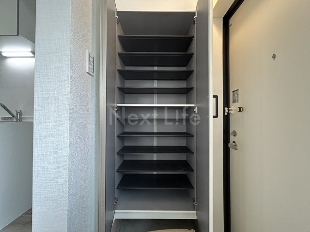 収納　アウローラ D