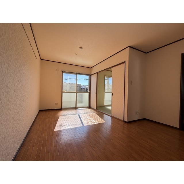 居室・リビング　１２．４帖