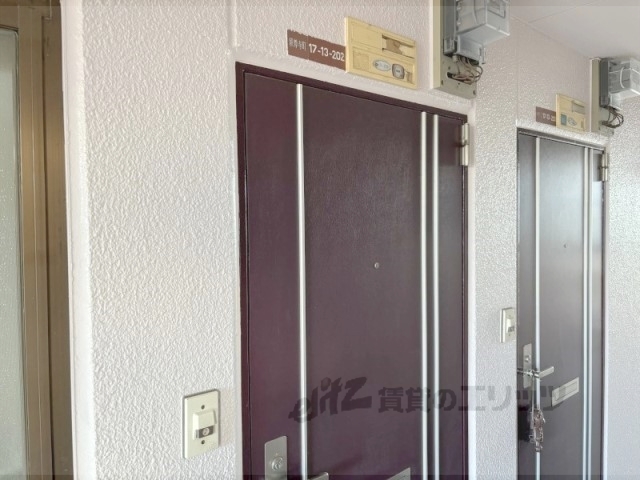 玄関　インターホン