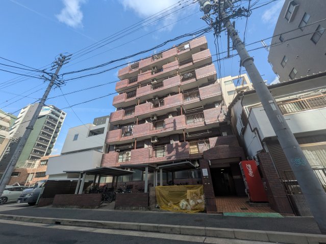 建物外観　レスカール千代田