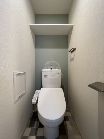 トイレ　ファステート難波デラックス　トイレ