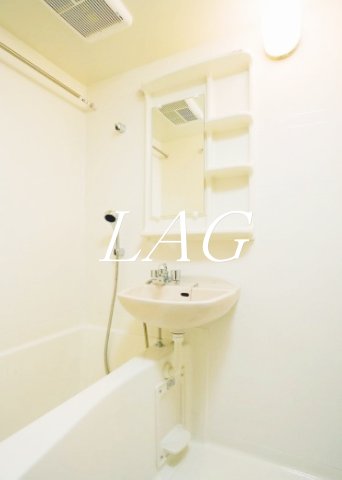 バス・シャワールーム　お風呂です。