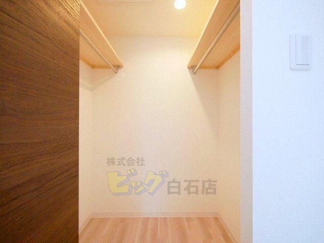 収納　広々ウォークインクローゼット完備しています♪