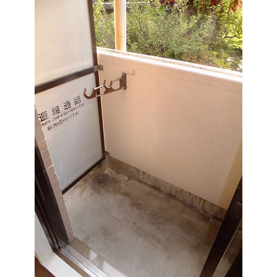 バルコニー　バルコニー