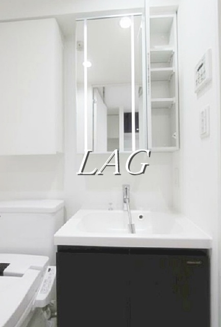 洗面設備　洗面台です。