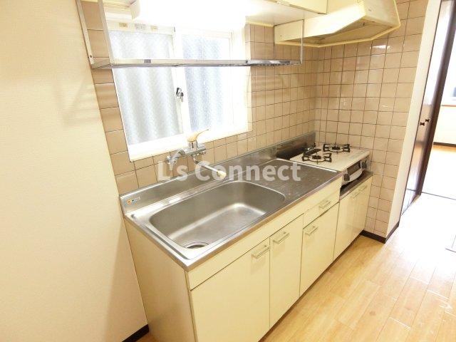 キッチン　２口ガスコンロ付のキッチンです。（参考写真）