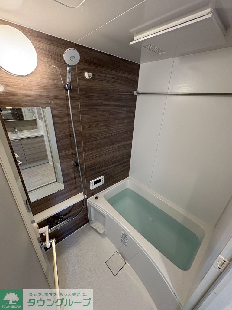 バス・シャワールーム　バス