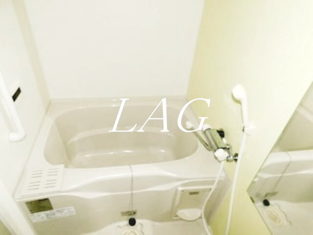 バス・シャワールーム　お風呂です。