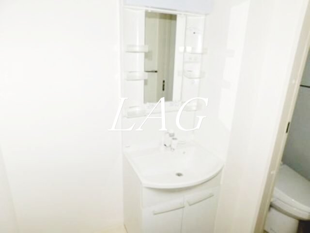 洗面設備　洗面台です。