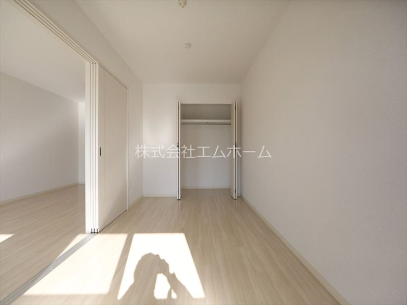 その他部屋・スペース　洋室7帖　クローゼット（収納充実してます）