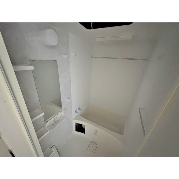 バス・シャワールーム　日々の疲れを癒すお風呂付です