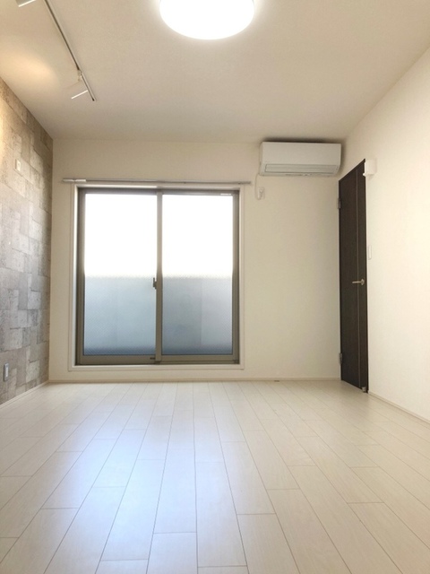 居室・リビング　同仕様