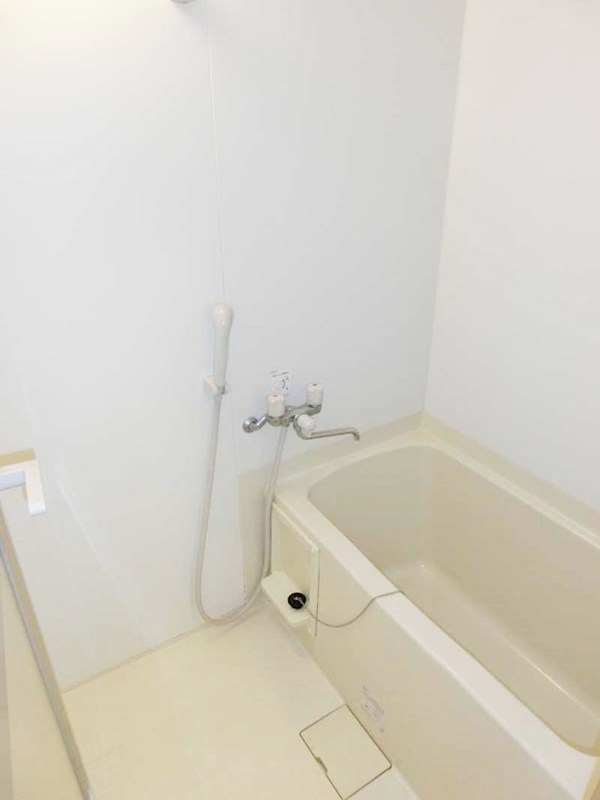 バス・シャワールーム　※別室の写真です。ご参照ください。