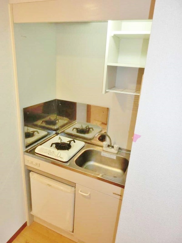 キッチン　※別室の写真です。ご参照ください。