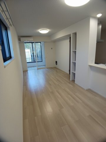 居室・リビング　ゆったり過ごせる居間です