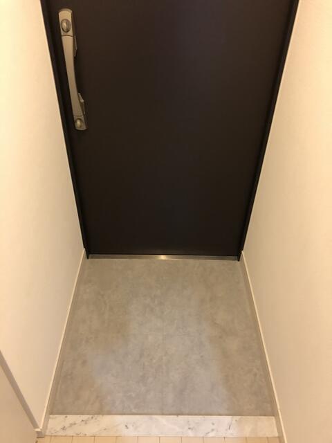 玄関　明るい玄関です