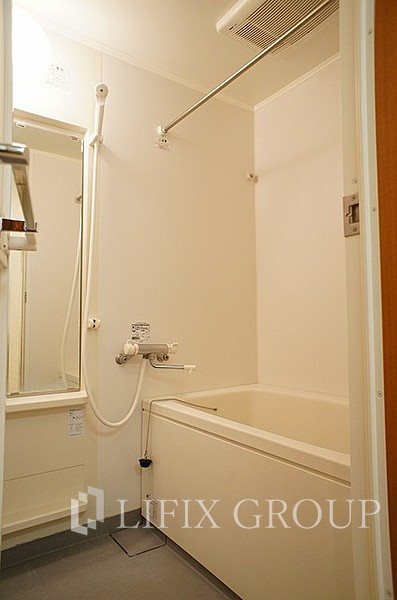 バス・シャワールーム　お風呂