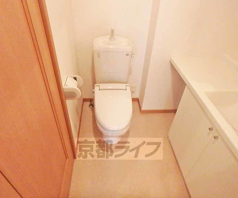 トイレ　清潔感のある綺麗なトイレです