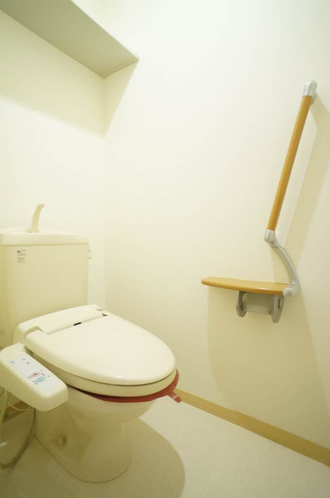 トイレ　トイレ