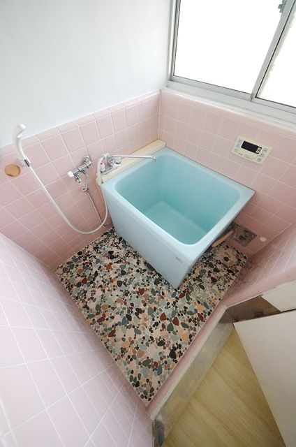 バス・シャワールーム　バス☆