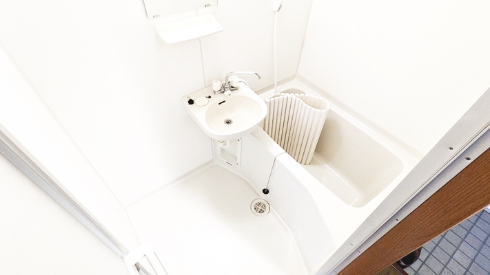 バス・シャワールーム　お風呂で日々の疲れを落としましょう