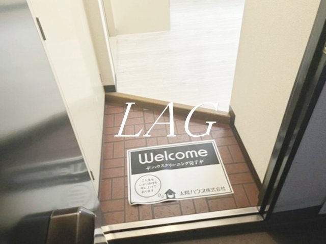 玄関　玄関です。