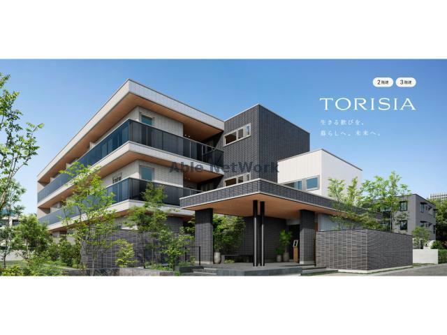 建物外観　建築中