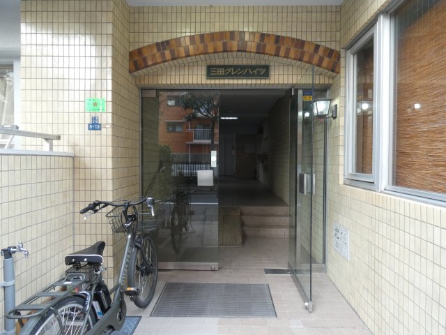 エントランス　エントランス