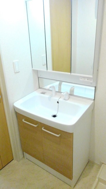 洗面設備　同型モデル　参考