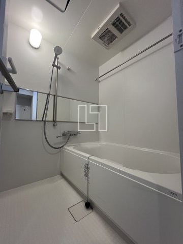 バス・シャワールーム　スプランディッド難波キャトル　浴室