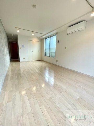 居室・リビング　居室