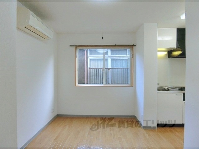 居室・リビング　居室