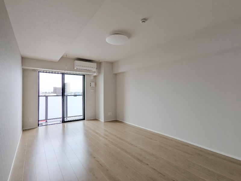 居室・リビング　図面と現状に相違がある場合には現状を優先