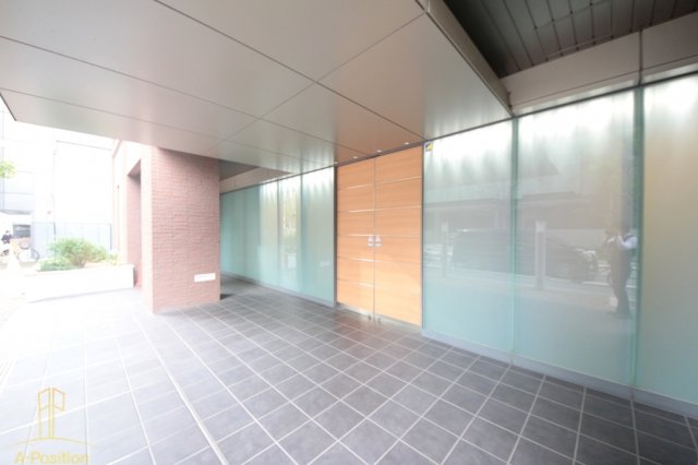 エントランス　ベルファース大阪新町