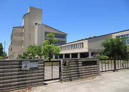 中学校　神戸市立太山寺中学校（中学校）まで416m