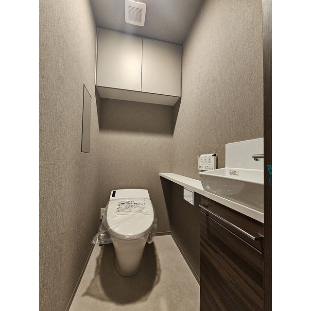 トイレ　参考写真