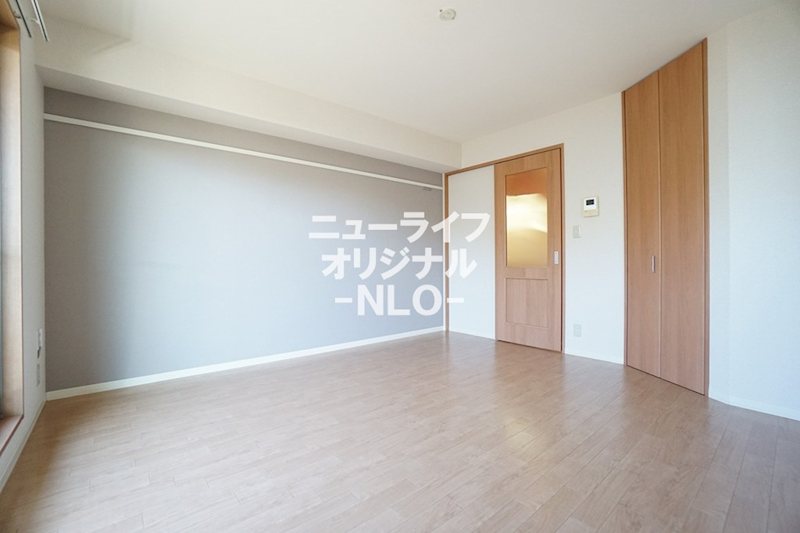 その他部屋・スペース　おしゃれな雰囲気を演出するアクセントクロス仕様☆