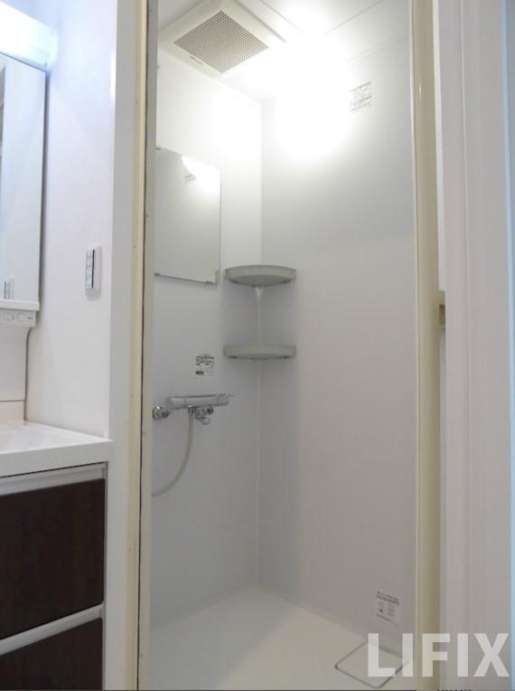 バス・シャワールーム　風呂