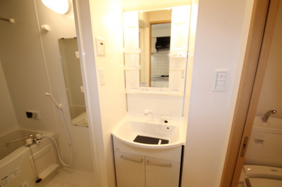 洗面設備　※別部屋の写真です