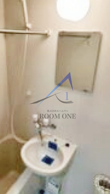 洗面設備　洗面台です。